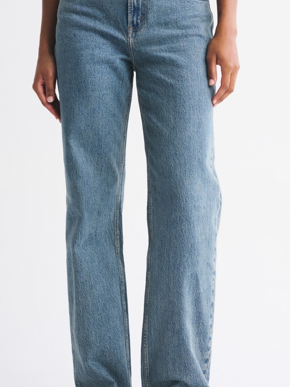 Classic High-Rise Straight Leg Jeans - Light Blue